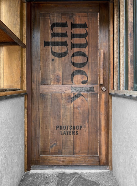 PSD maqueta de puerta de madera realista