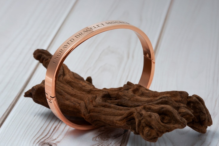 PSD maqueta de pulsera con grabado