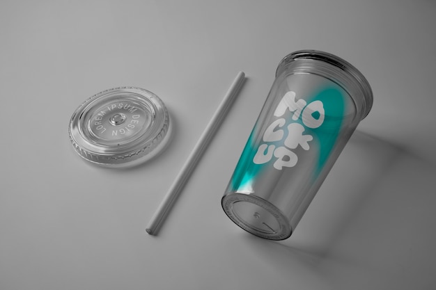 PSD maqueta de vidrio de vaso transparente