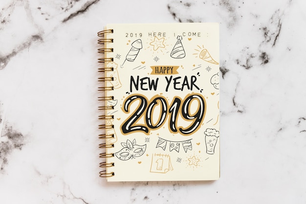 PSD maquete de caderno com o conceito de ano novo