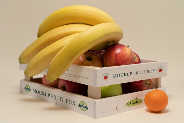 PSD maquete de caixa de madeira com frutas exóticas