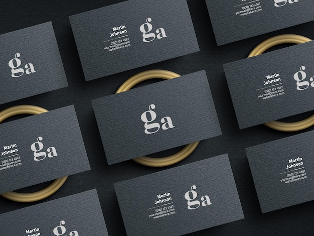 Maquete de cartão de visita elegante e moderno com o anel dourado