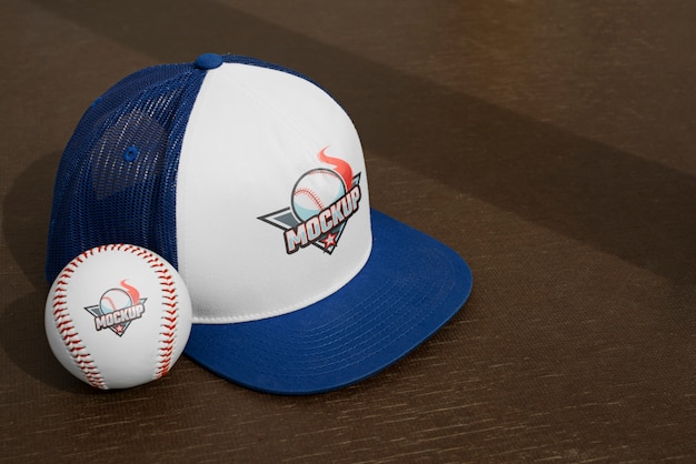 Maquete de chapéu de caminhoneiro com beisebol
