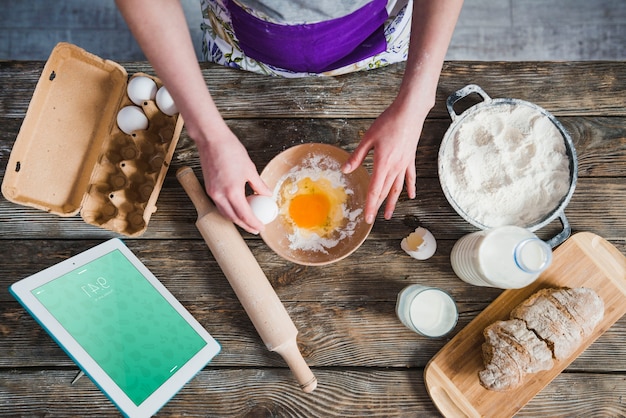 Maquete de cozinha com tablet