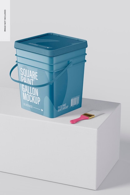 Maquete de galão de tinta quadrada, no pódio
