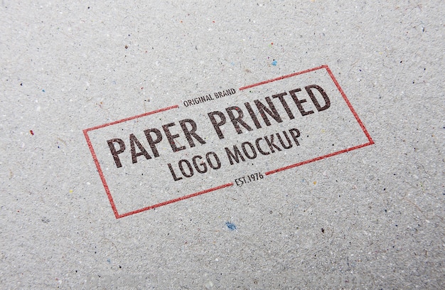 PSD maquete de logotipo impresso em papel
