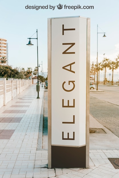 PSD maquete de outdoor na cidade