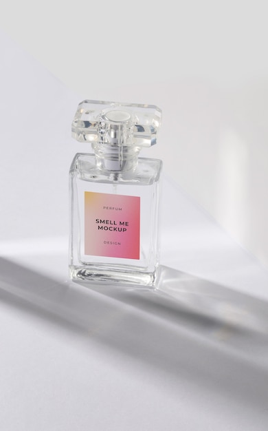 PSD maquete de perfume de embalagem de vidro cáustico