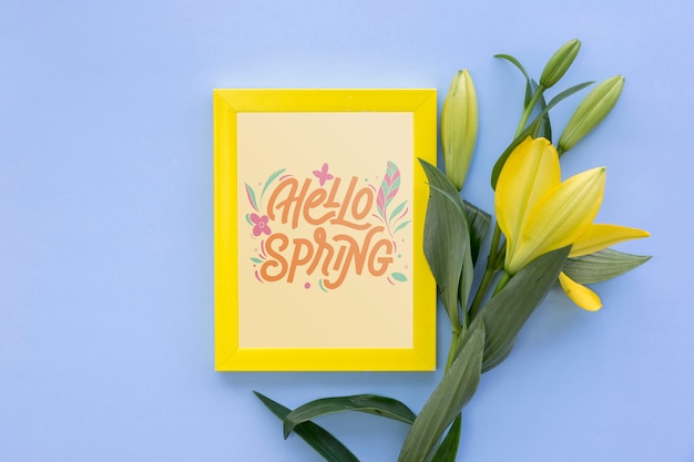 Maquete de quadro plana leigo com flores da Primavera