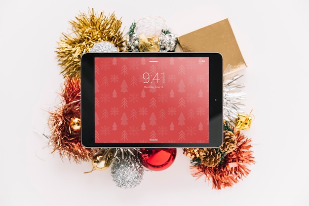 Maquete de Tablet com conceito de Natal