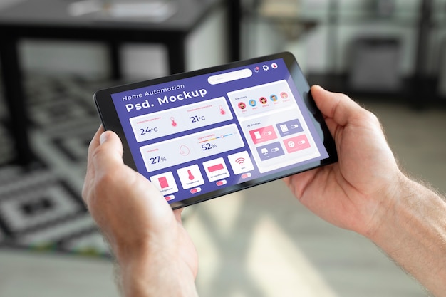 PSD maquete do conceito de automação residencial com smartphone
