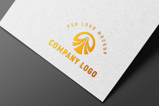 Maquete do logotipo dourado em relevo