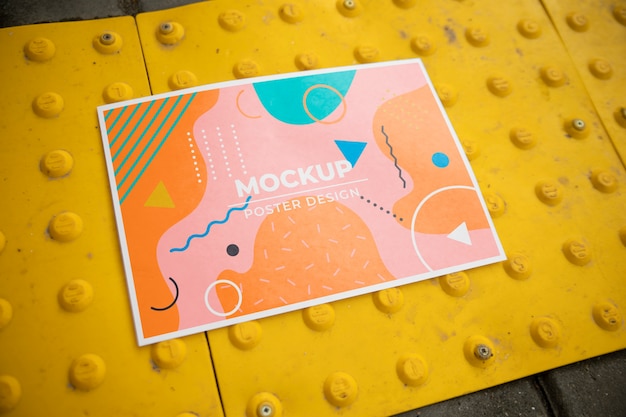 Maquette d'affiche horizontale sur le mur