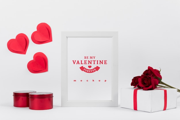 PSD maquette de cadre avec le concept de la saint-valentin