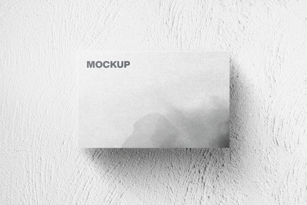 Maquette de carte de visite PSD sur fond blanc