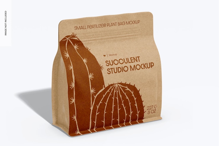 PSD maquette de sac de petite plante d'engrais