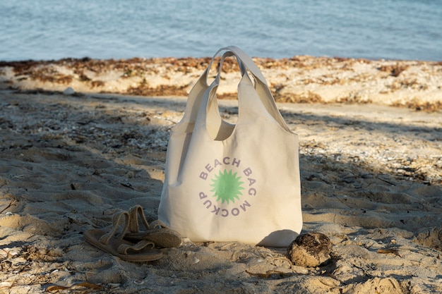 Maquette De Sac De Plage Sur Le Sable