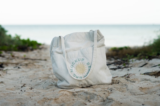 Maquette De Sac De Plage Sur Le Sable