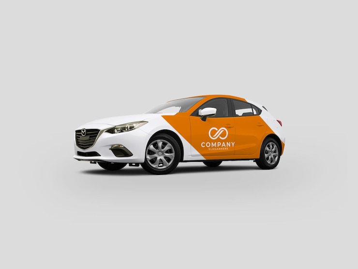 PSD maquette de voiture blanche et orange avec le logo de l'entreprise pour la publicité