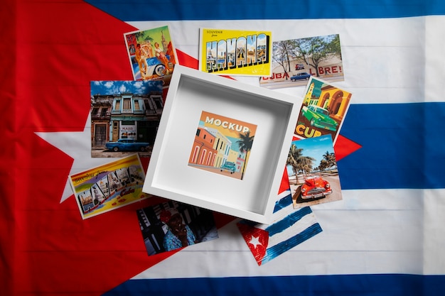 Marco con estética cubana y artículos tradicionales.