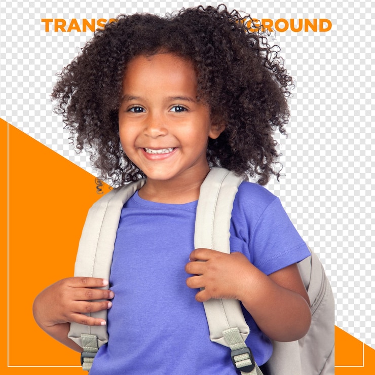 PSD menina negra com mochila indo para a escola com fundo transparente
