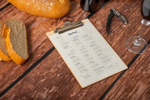 PSD menu para restaurante com pão e vinho