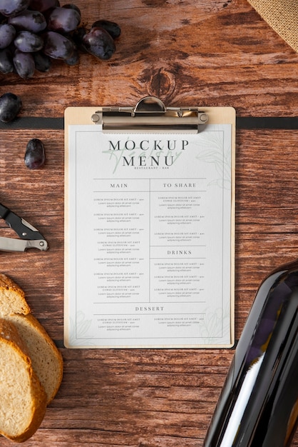 Menü für Restaurant mit Brot und Wein