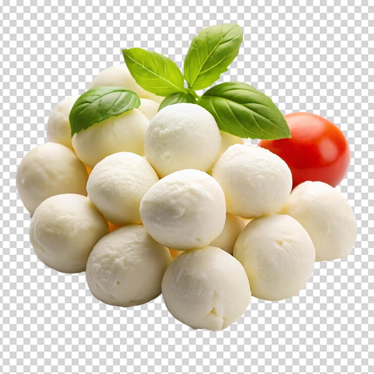 Mini palle di mozzarella sullo sfondo bianco isolato