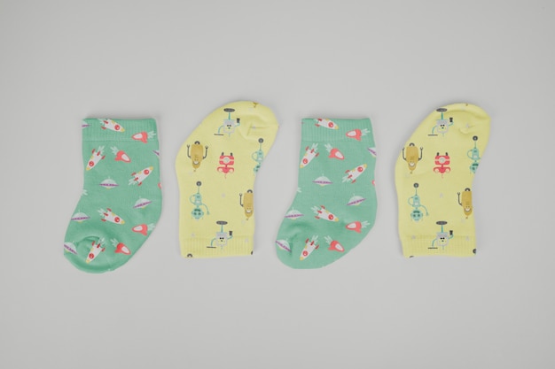 PSD minimalistisches modell für babysocken