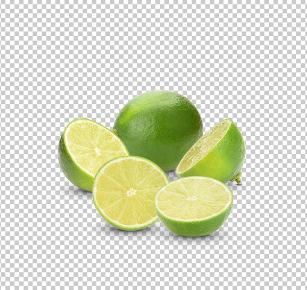 La mitad con una rebanada de cal verde fresco aislada sobre un fondo blanco