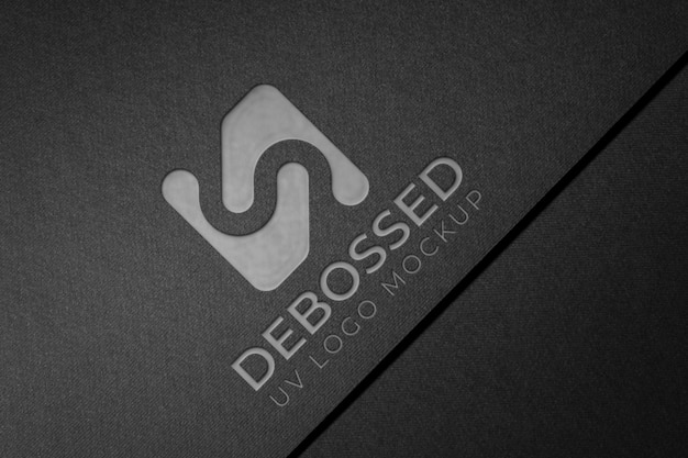 Mock-up con logo a goccia d'acqua in cartone Fark con effetto goffrato