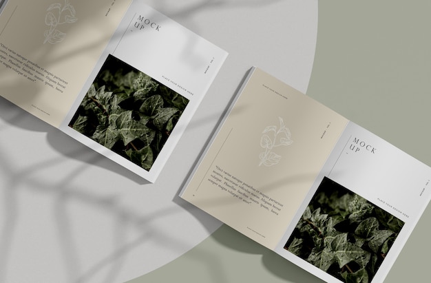 Mock-up della rivista editoriale di libri aperti vista dall'alto