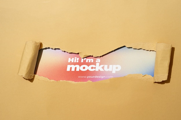 Mock-up-Design aus zerrissenem Papier mit Farbverlauf