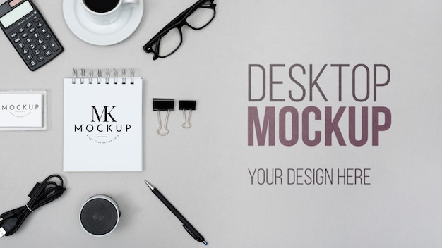 Mock-up desktop con notebook