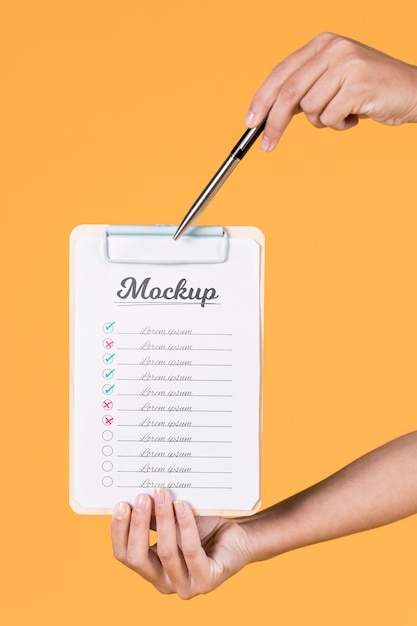 Mock-up di concetto di notebook