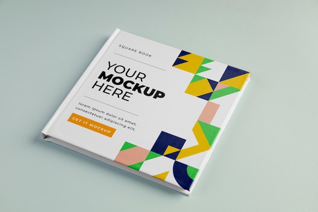 Mock-up di libro di carta quadrato con copertina rigida