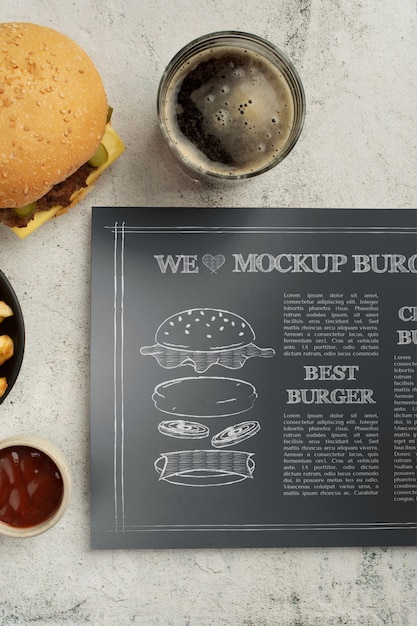 Mock-up di menu hamburger con cibo gustoso