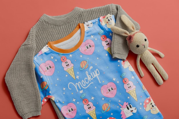 Mock-up di t-shirt per bambini stampata