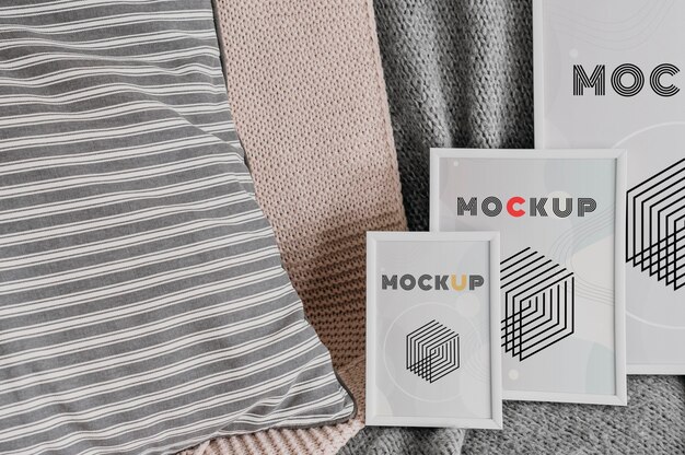 Mock up frame sul divano