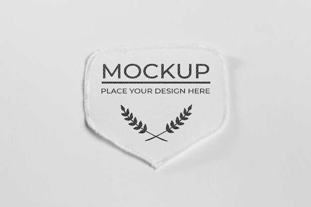 Mock-up in tessuto patch abbigliamento bianco