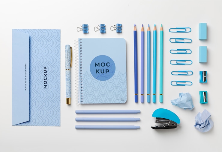 PSD mock-up planner con cancelleria per ufficio