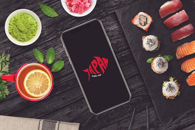 Mockup de comida con diseño de sushi