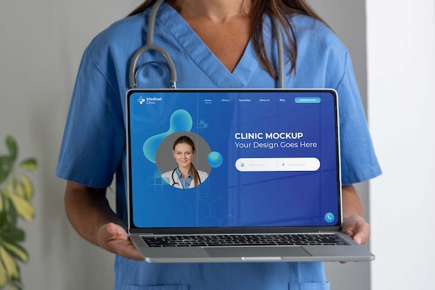 Mockup del dispositivo di tenuta del medico della clinica