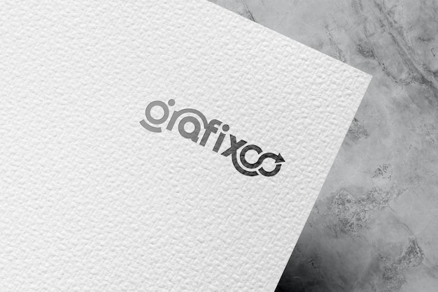 Mockup del logo in carta PSD