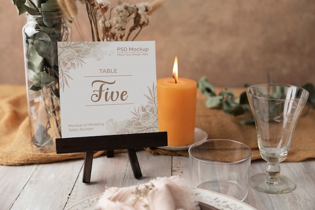 PSD mockup-design für die hochzeitstischnummer