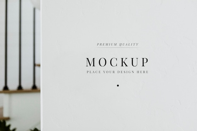 Mockup design sul muro bianco