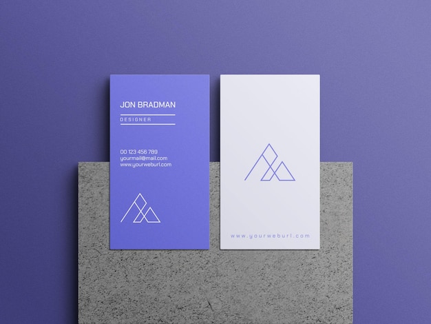 Mockup di biglietto da visita verticale