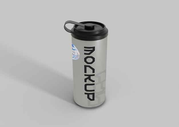 Mockup di bottiglia d'acqua sportiva