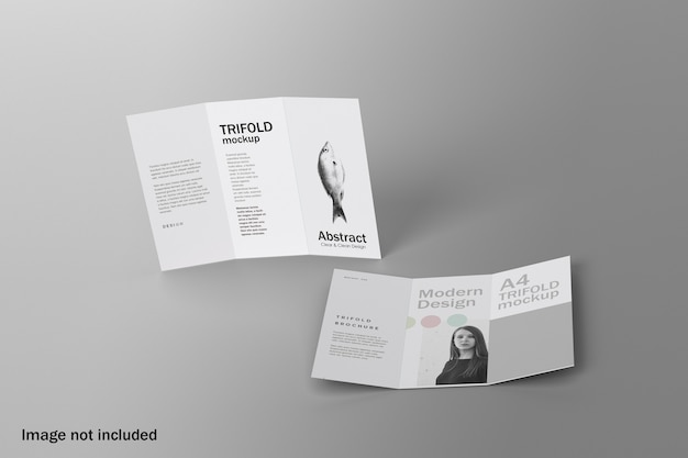 Mockup di brochure a tre ante realistico con vista dall'alto