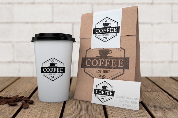 Mockup di cancelleria per caffetteria